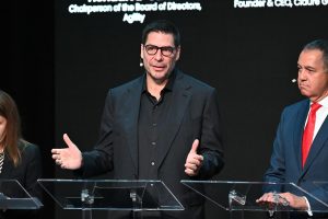 Lee más sobre el artículo CLAURE ANUNCIA “SÚPER-ENCUESTA” CON LA MÁS PRECISA RADIOGRAFÍA PRE-ELECTORAL