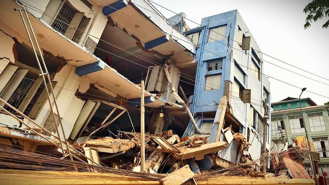 Lee más sobre el artículo Mas de 200 muertos y cientos de heridos en un devastador terremoto de Magnitud 7,7 en Myanmar y Tailandia