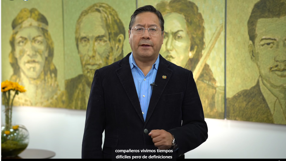 Lee más sobre el artículo Arce en un mensaje al Congreso del MAS: «Vamos a ganar y estaré donde decidan que debo estar»
