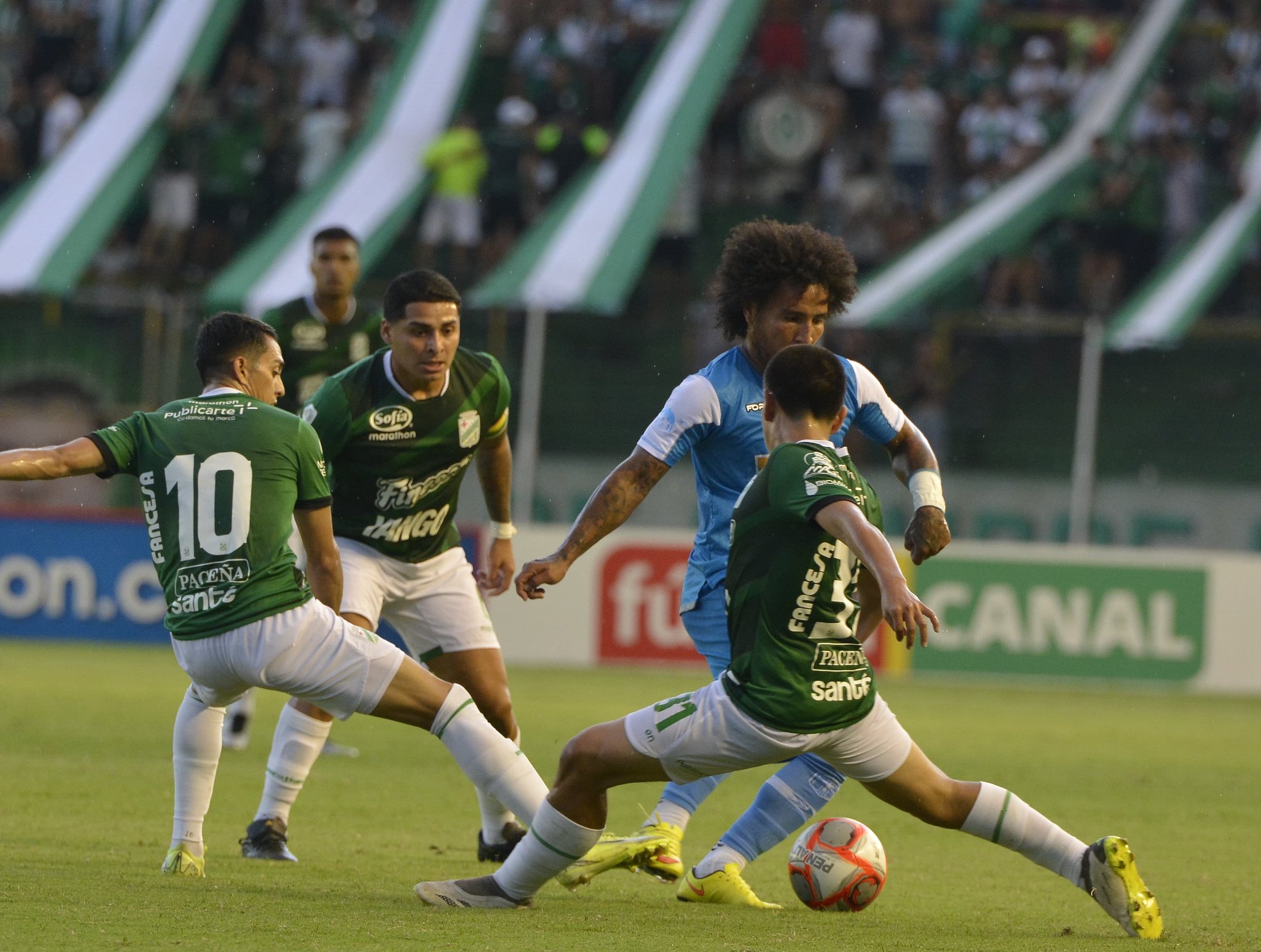 En este momento estás viendo Oriente Petrolero y San Antonio de Bulo Bulo Empatan en un Duelo Intenso por la Fecha 5