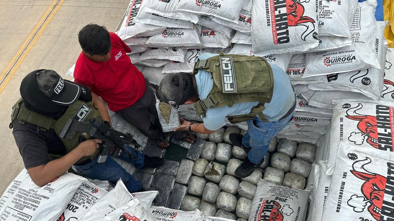 Lee más sobre el artículo La FELCN decomisa más de 57 kilos de droga en dos operativos
