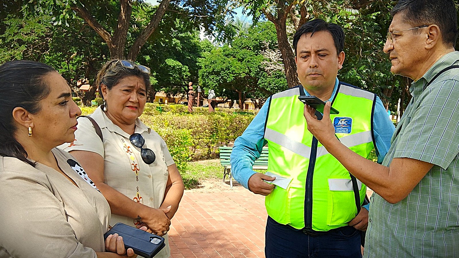 Lee más sobre el artículo Diálogo y Compromiso Logran Levantar Bloqueo en la Carretera Cerca a San José de Chiquitos