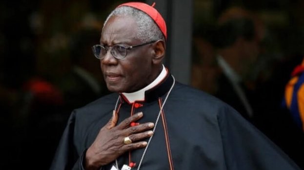 Lee más sobre el artículo El Cónclave que Podría Cambiar la Historia: ¿Se Cumplirá la Profecía del «Papa Negro» de Nostradamus?