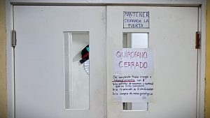 Lee más sobre el artículo Quirófano del Hospital de San José de Chiquitos Cierra por Falta de Insumos y Equipamiento