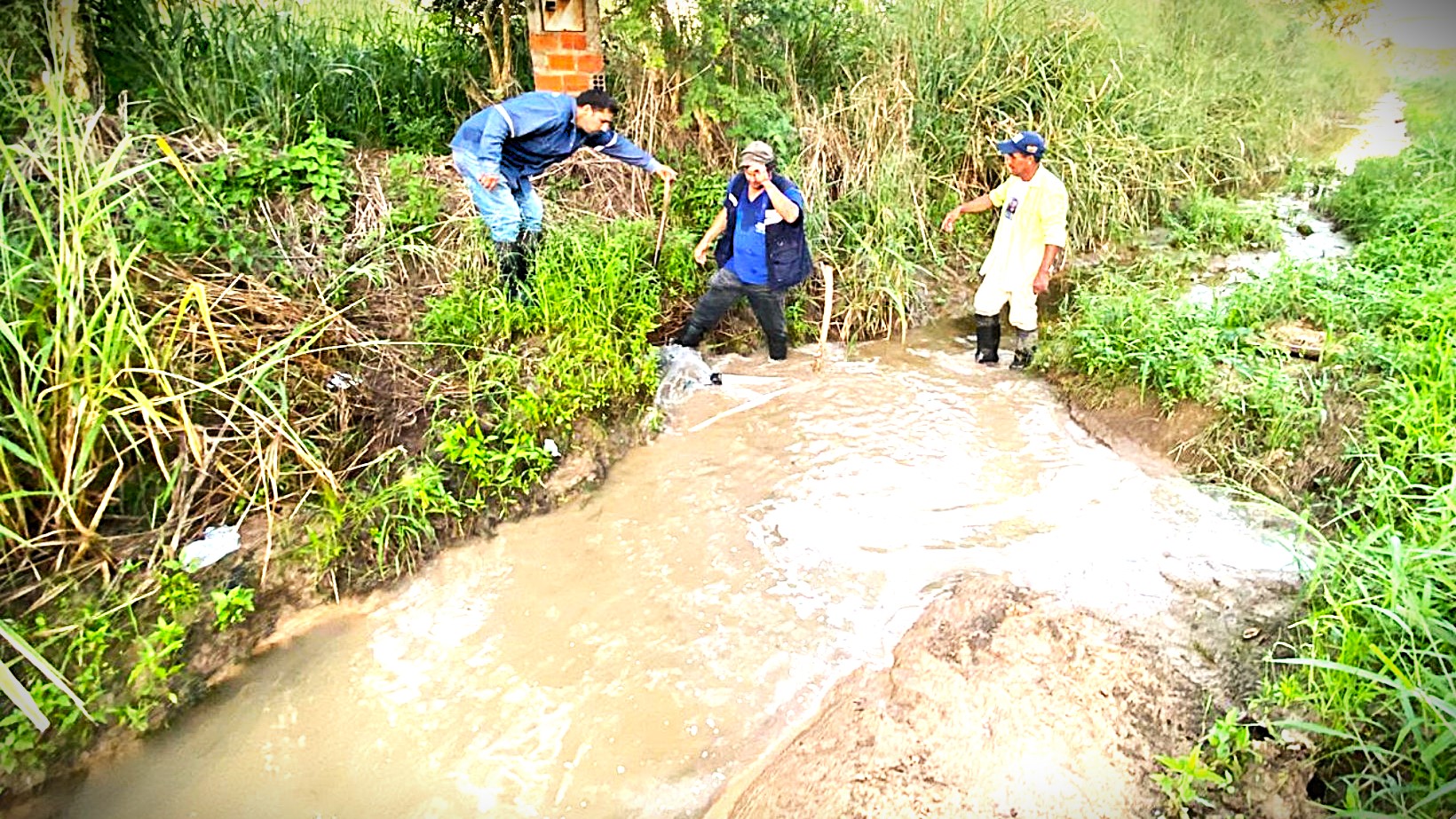 Lee más sobre el artículo COMAYO Denuncia Daños Graves en Red de Agua Potable por Trabajos de Mantenimiento