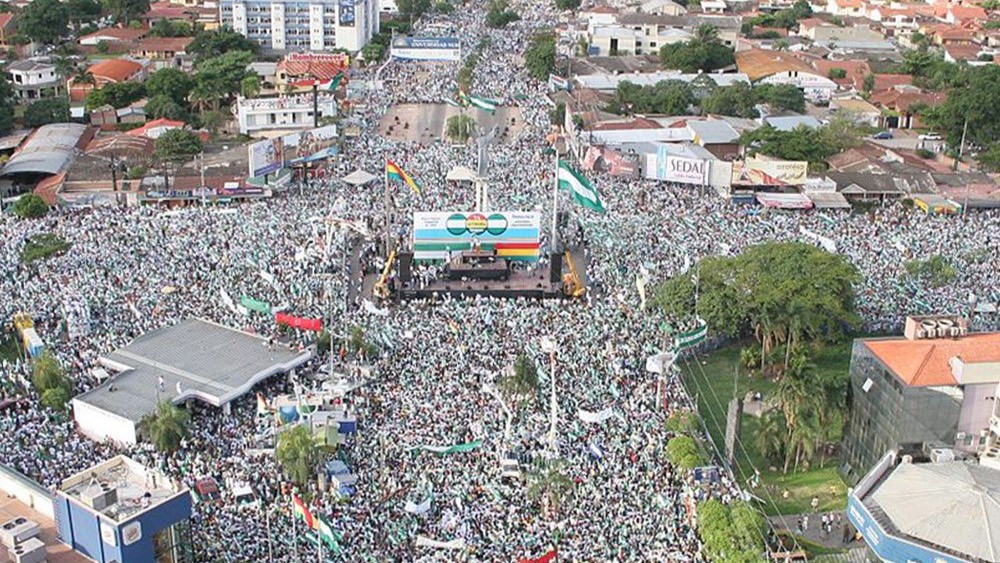 Lee más sobre el artículo Santa Cruz Conmemora 17 Años del Histórico Referéndum Autonómico