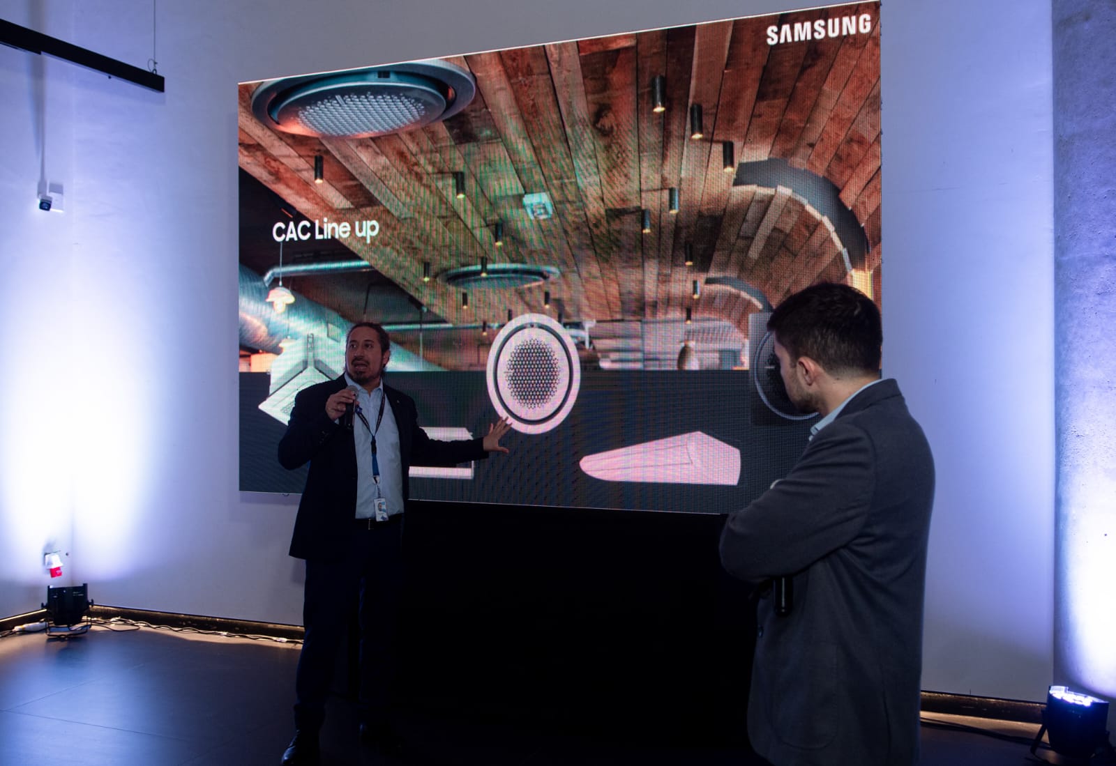 En este momento estás viendo Samsung trae a Bolivia aires acondicionados inteligentes y con mayor eficiencia energética