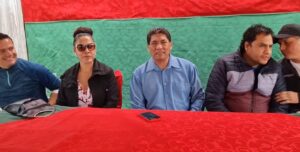 Lee más sobre el artículo Alcalde de San José de Chiquitos Sella Alianza con el PDC, Desatando una Tormenta en las Redes Sociales