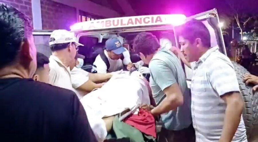 Jóvenes de Quituquiña Sufren Accidente Vehicular y la Demora en la Atención Genera Indignación en la población