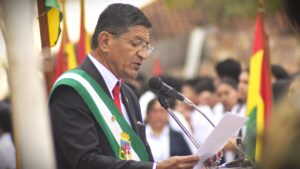 Lee más sobre el artículo Subgobernador Saliente de Chiquitos Se Despide con Emotivo Mensaje y Recibe Reconocimientos por su Gestión