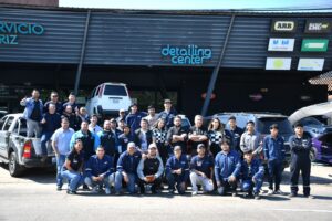 Lee más sobre el artículo Detailing Center abre la central automotriz más grande de la marca en Bolivia, ubicada en Santa Cruz de la Sierra