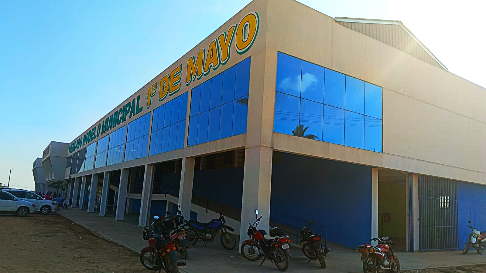 En este momento estás viendo Ascensión de Guarayos Estrena Moderno Mercado Modelo Primero de Mayo