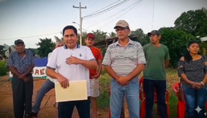 Lee más sobre el artículo Diputado Germaín Caballero logra acuerdo para cuarto intermedio de 30 días en bloqueo de Roboré por el tren de pasajeros