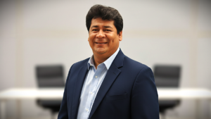 Lee más sobre el artículo Flavio Ulises Pesoa Justiniano oficializa su candidatura a la Asamblea Legislativa Departamental de Santa Cruz por Demócratas