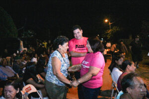 Lee más sobre el artículo María Isabel Panoso, presentó compromisos claves en la inauguración de Casa de Campaña en Taperas