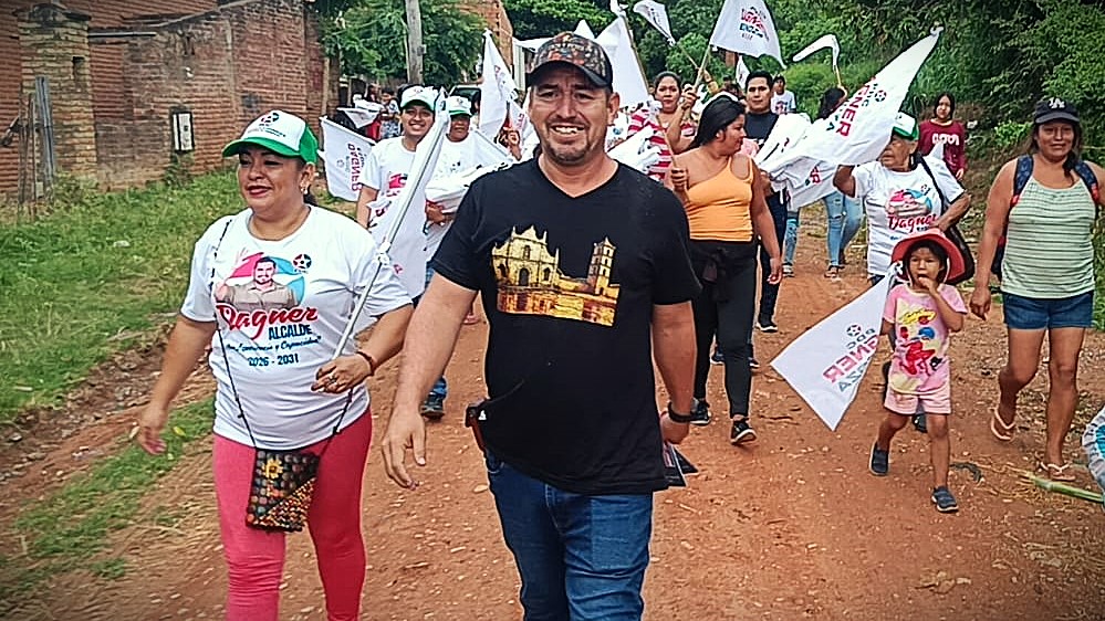 Lee más sobre el artículo «Corazón a Corazón: Dagner Espinoza Abraza a los Más Humildes y Promete un San José con Futuro Mejor»