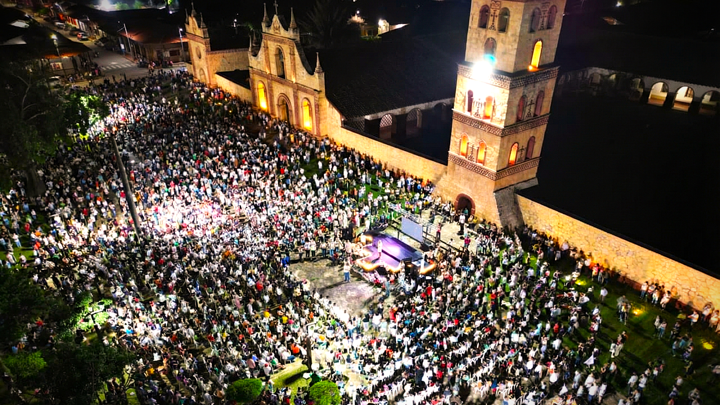 Lee más sobre el artículo Multitudinario Lanzamiento de Campaña de Alianza Libre en San José de Chiquitos Marca el Inicio de la Reconstrucción Municipal