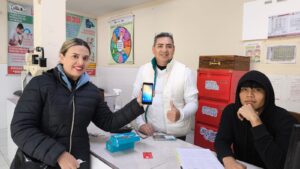 Lee más sobre el artículo El Hospital Municipal habilita una línea telefónica corporativa para la atención de emergencias y consultas